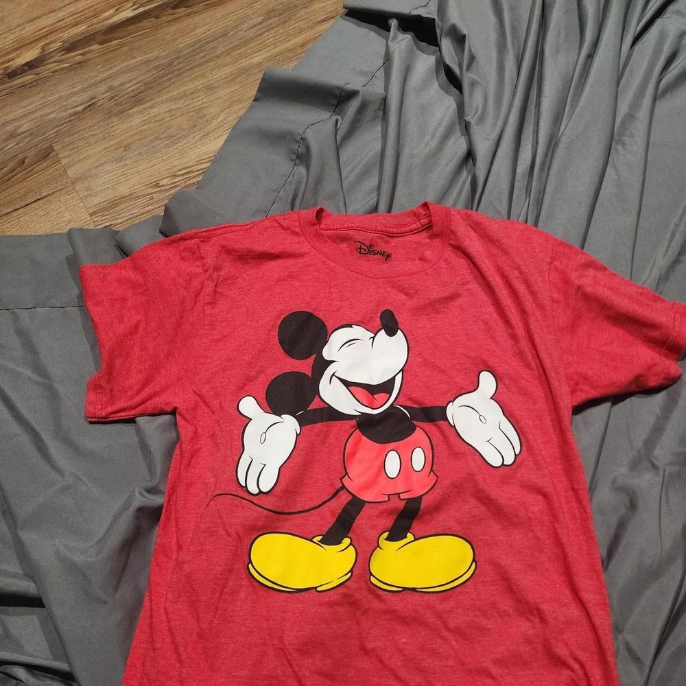 Mickey mouse tshirt